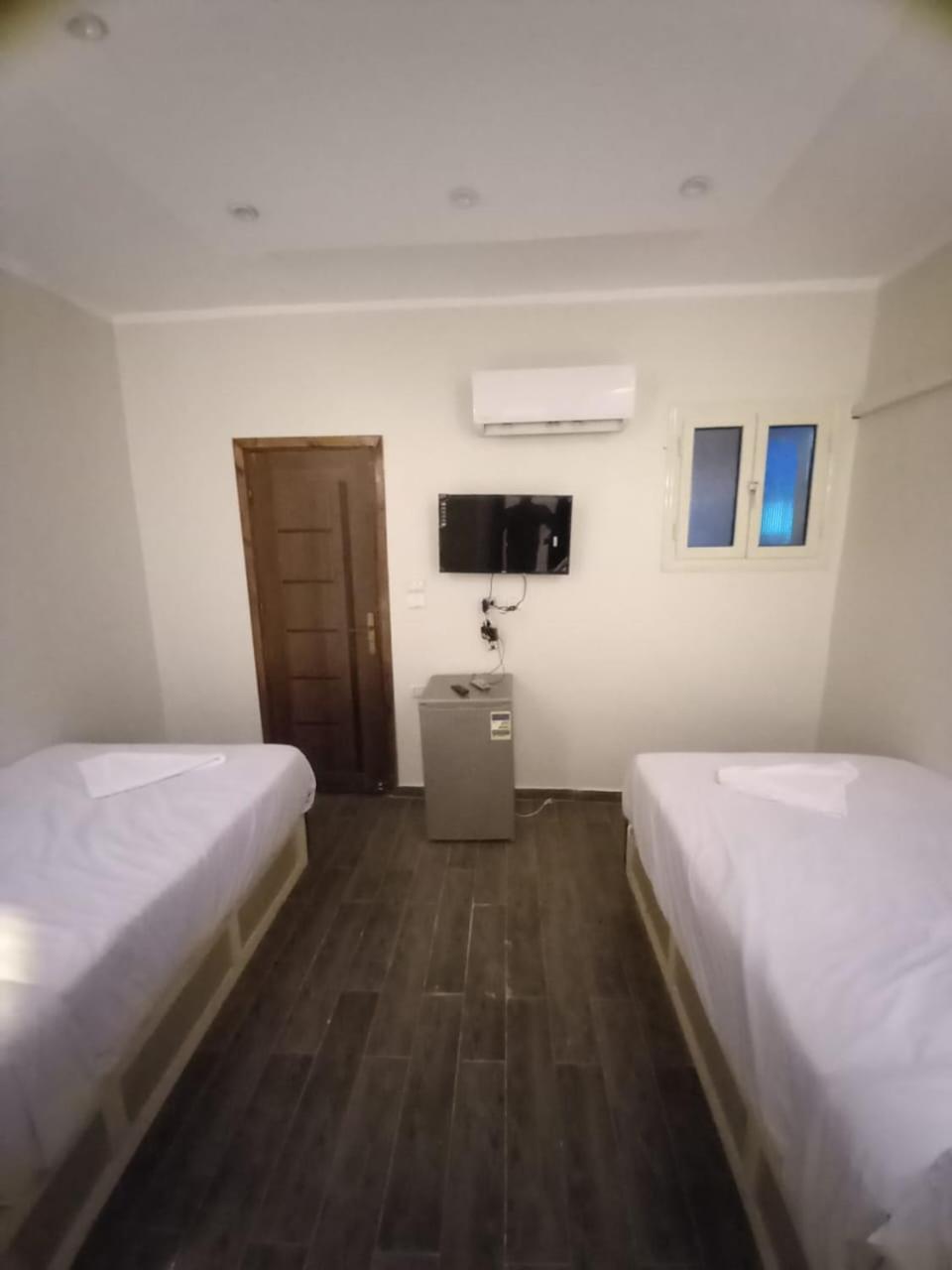 Khufu Pyramids Hotel Kafret el-Gabal Eksteriør bilde
